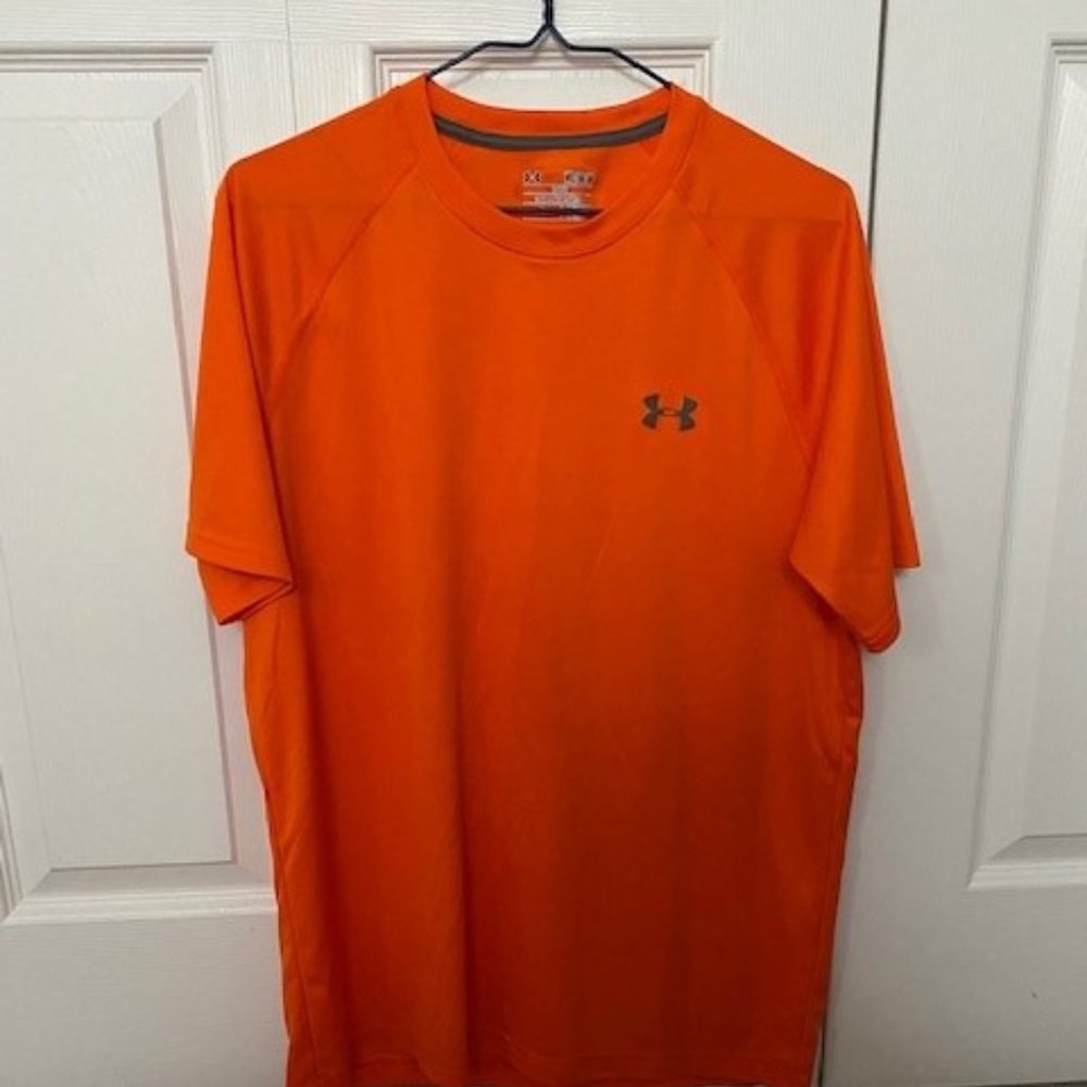 Under Armour Orange heatgear T-shirt